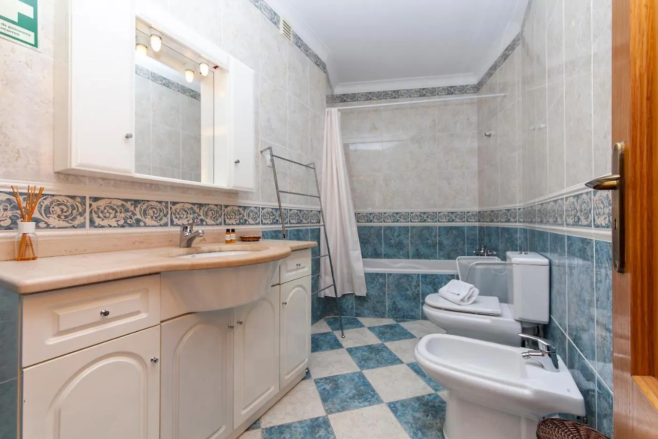 A63 - Gama Marina View Apartment Lagos